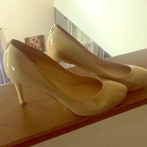 Ivanka Trump Nude Heels